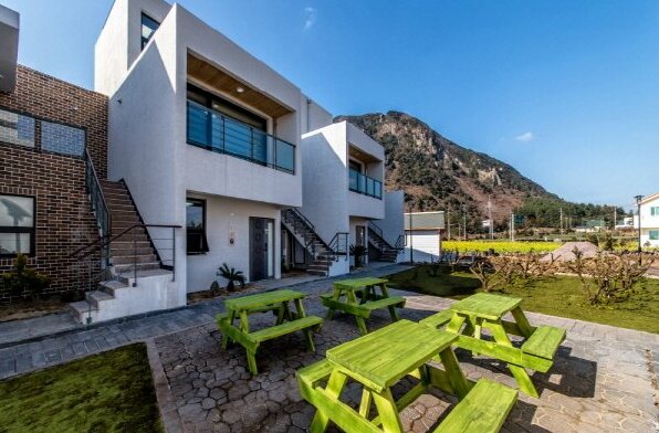 Sanbangsanae Resort - Photo3