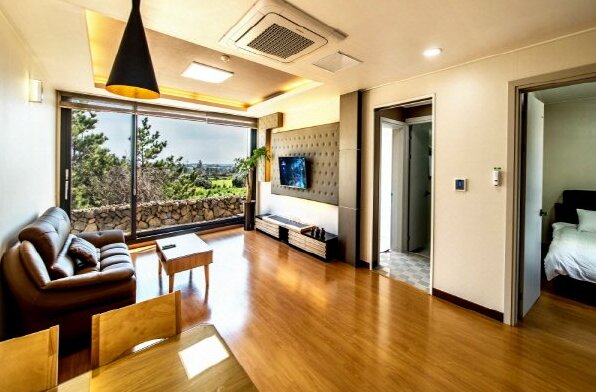 Sanbangsanae Resort - Photo4
