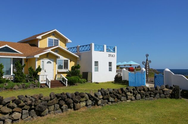 Seogwipo Amazing View Pension - Photo4