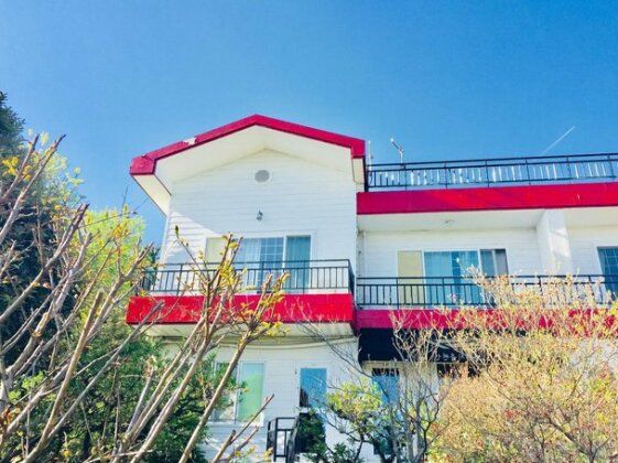 The Jeju Red Roof Pension - Photo4