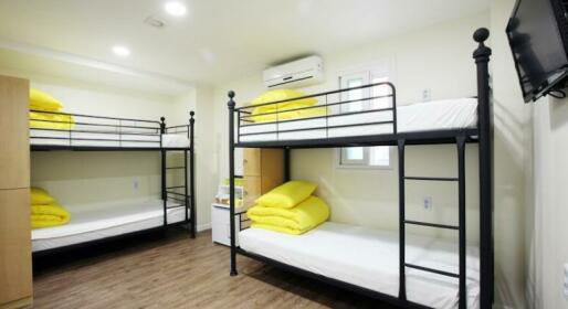 24 Guesthouse Myeongdong Avenue