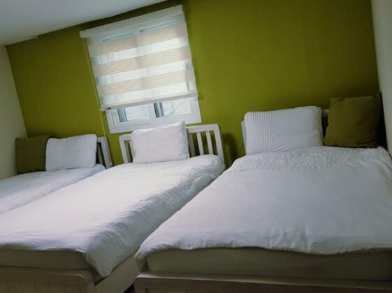 Albergue Guesthouse - Photo5