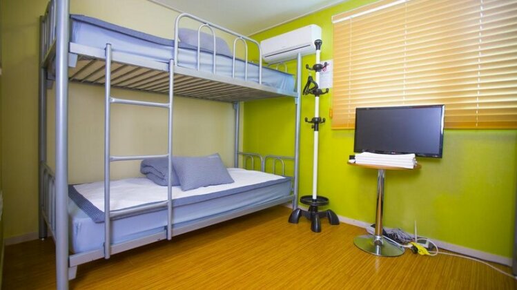 BB Hongdae Hostel - Photo2
