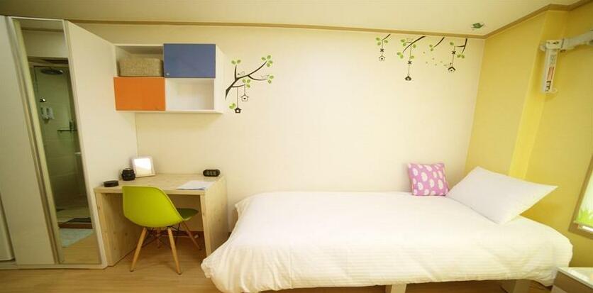 Cozybox Guesthouse - Photo5