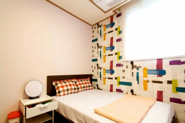Cube Guesthouse - Photo2