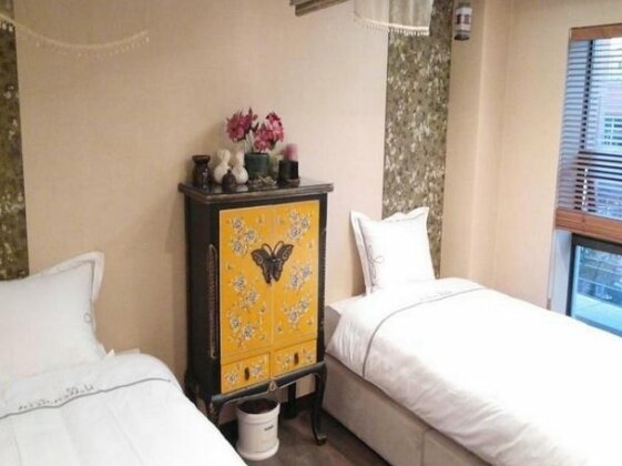 Cuimei Suite Guesthouse Female Only - Photo5