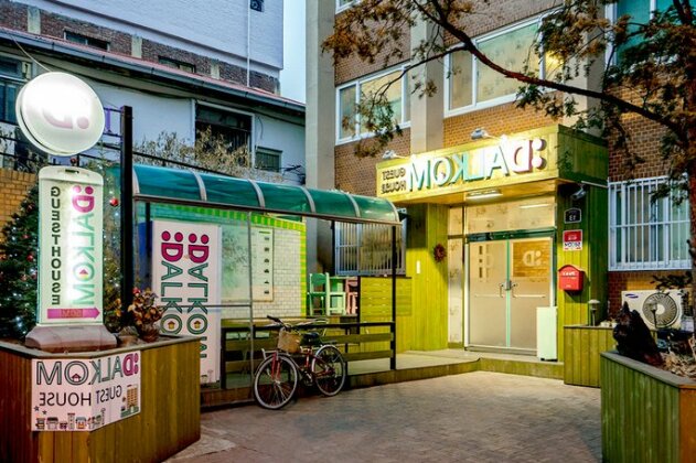 Dalkom Myeongdong Guesthouse