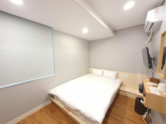 Dawoo House 2 in Hongdae - Photo3
