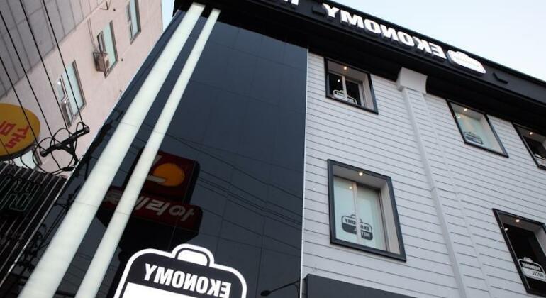 Ekonomy Hotel Eunpyeong