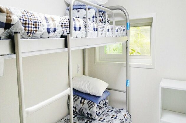 Embassy Guesthouse Itaewon - Photo2
