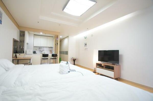 Enjoy budget apartment in Gangnam 2 - Photo2