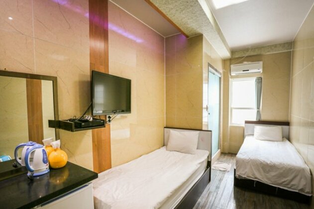 Guest House Myeongdong 2 - Photo2