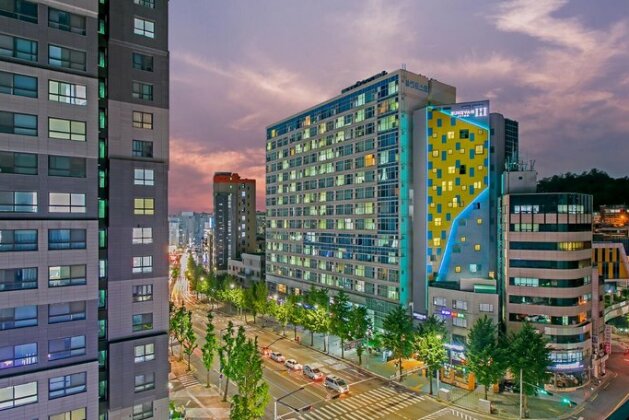 H Avenue Hotel Shinchon & Idae