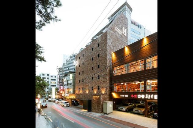 H Hotel Seoul - Photo3