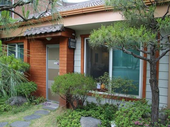 Haha Guesthouse Itaewon - Photo4