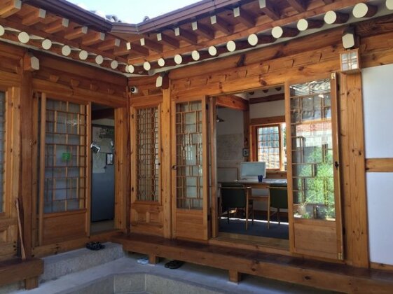 Hanok Guesthouse Mon Oncle a seoul - Photo4