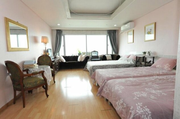 Hongdae Guesthouse - Hostel - Photo2