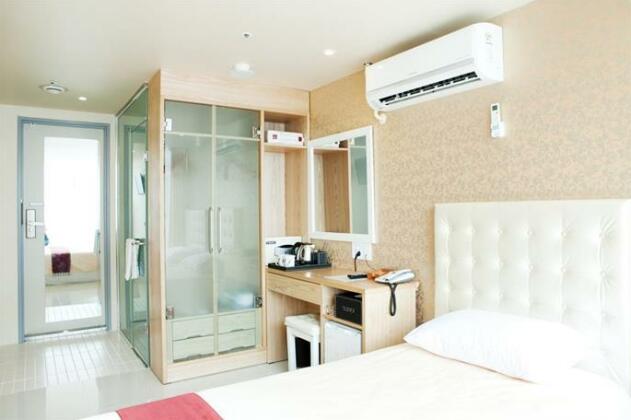Hotel Cozy Myeongdong - Photo5