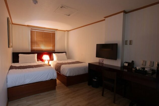 Hotel Daewoo Inn - Photo5