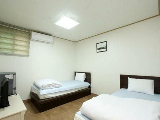 J-Honor Guesthouse - Photo4