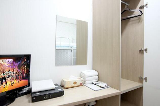 K-Pop Guesthouse Seoul Station - Photo4