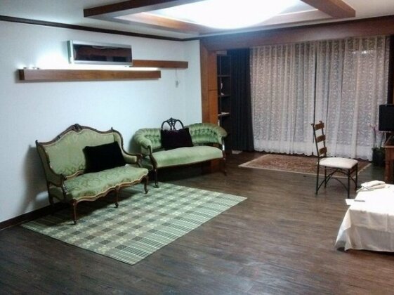 K-Star Road Guesthouse - Photo2
