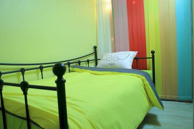 Photo 3