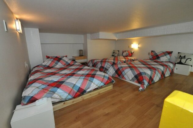 Miss Hongdae Guest House Female Only - Photo4