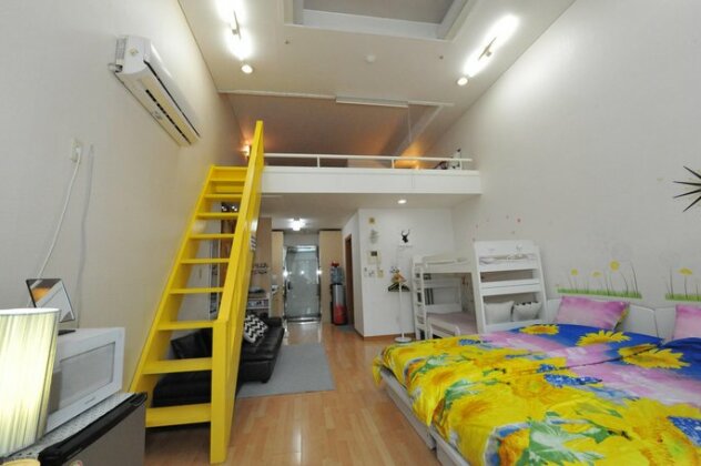 Miss Hongdae Guest House Female Only - Photo5