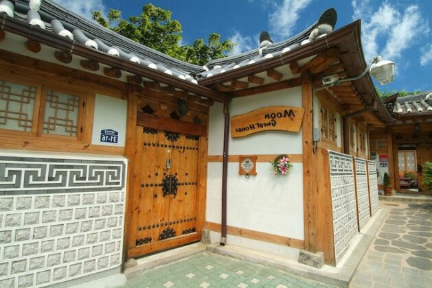 Moon Guesthouse - Photo2