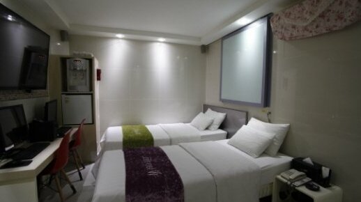 MW Hotel - Photo4