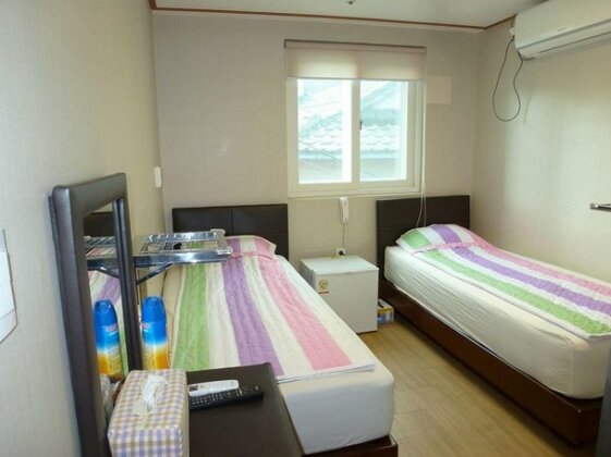New Myeongdong Guesthouse