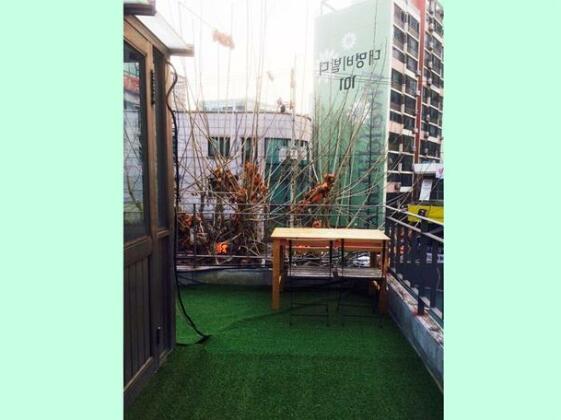 Nonstop Guesthouse - Photo2