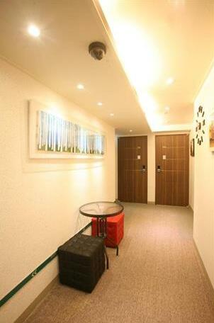 Shinhwa Premier Guesthouse - Photo3