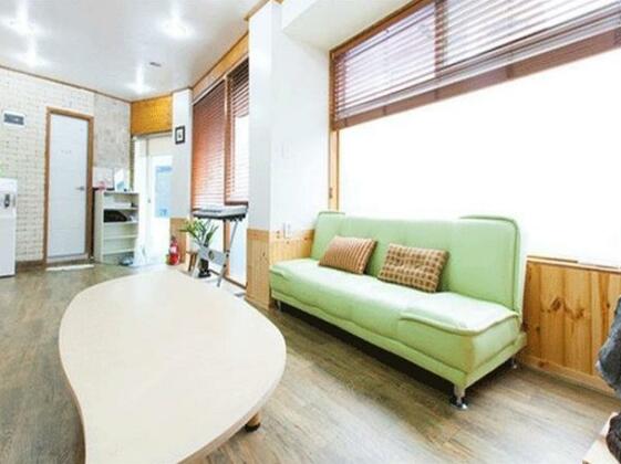 Sky Guesthouse - Photo2