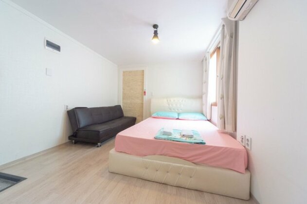 Sounlin Guesthouse - Female Only - Photo4