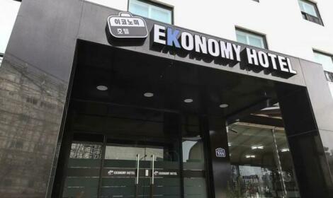 Ekonomy Hotel Sokcho