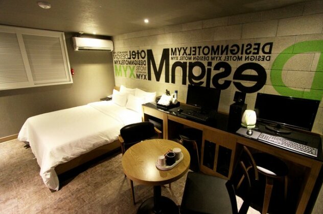 Design Motel XYM - Photo3