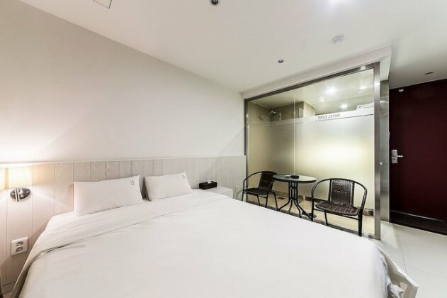 Hotel Line Suwon - Photo5