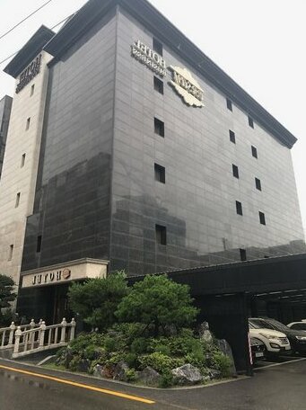 Suwon Orsay Business Hotel