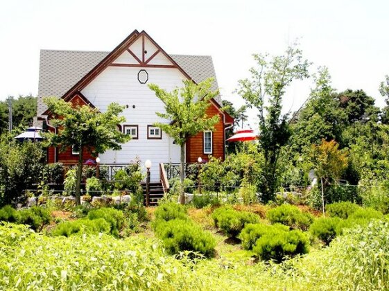 Anmyeondo ing Pension