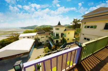 Attica Resort