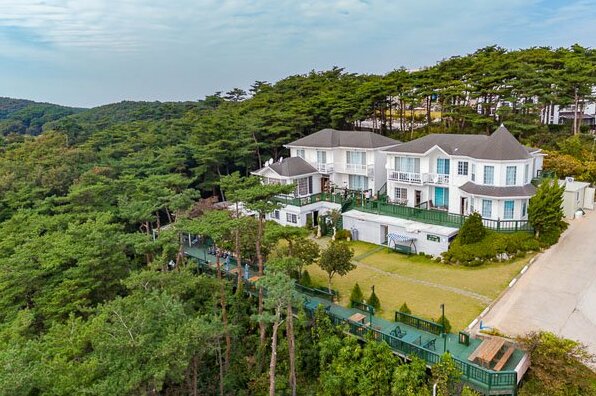 Taean Hilmare pension - Photo2
