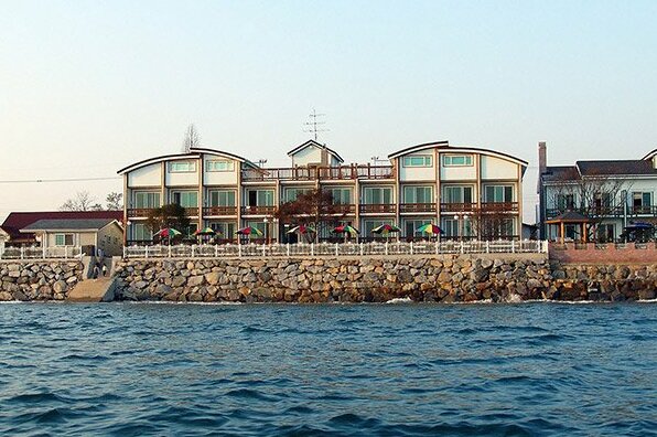 Taean Marronnier Pension - Photo4