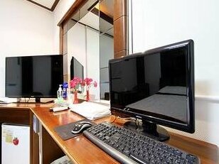 Valentine Motel & Pension - Photo3