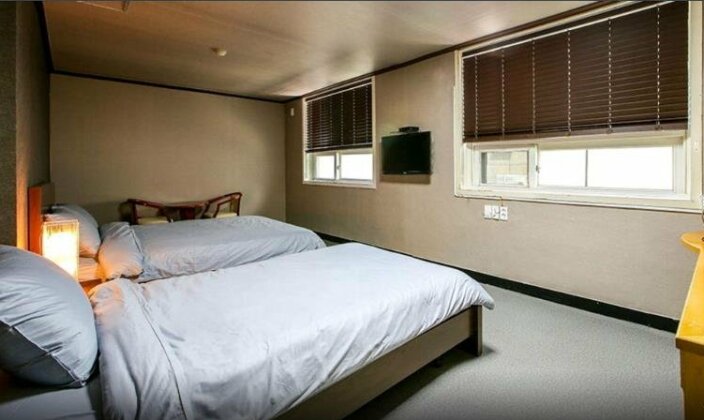 7 Motel - Photo5