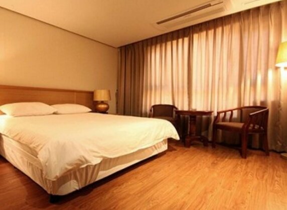 Taebak Castello Hotel - Photo5