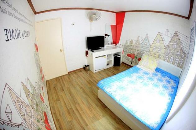Happyhome Guesthouse - Photo5