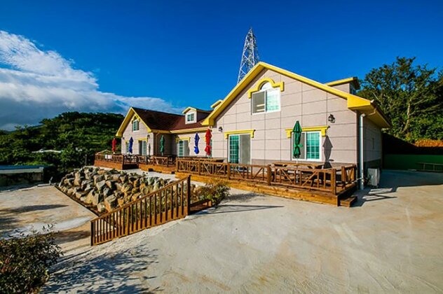 Tongyang Dakseom Romance Pension - Photo4