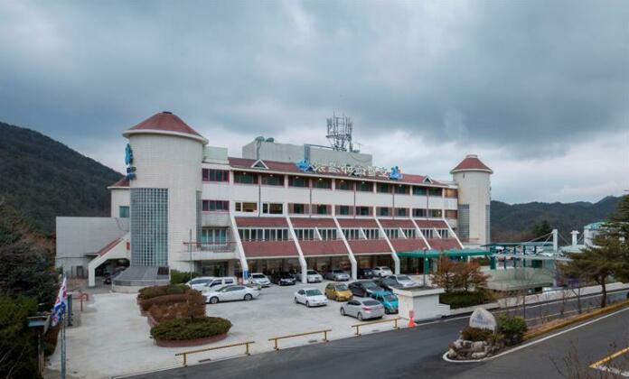 Dukgu Oncheon Resort Hotel - Photo2